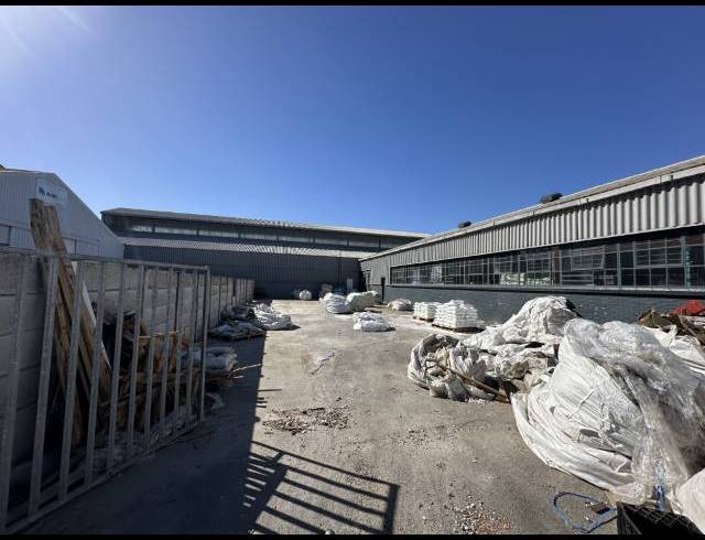 1,000M² WAREHOUSE TO LET IN KRAAIFONTEIN INDUSTRIA